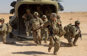 Αποκάλυψη Washington Post: Αυτός είναι ο λόγος που οι ΗΠΑ στέλνουν χιλιάδες στρατιώτες στη Μέση Ανατολή