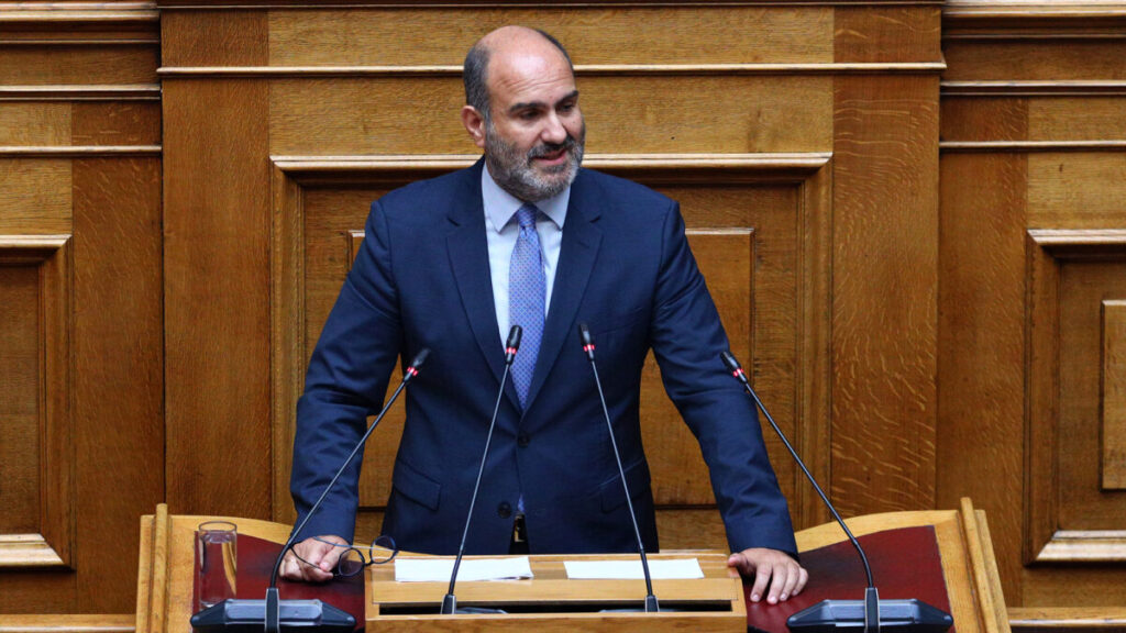 Ο Κ.Μητσοτάκης όρισε τον Δ.Μαρκόπουλο νέο κοινοβουλευτικό εκπρόσωπο στη θέση του Μ.Λαζαρίδη