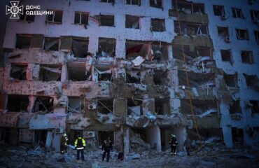 Μαζικά ρωσικά πλήγματα στην Ουκρανία: Στις φλόγες Κίεβο, Οδησσός και Ντνίπρο (βίντεο)