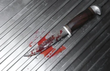 Αιματηρή ληστεία στο Μεταξουργείο: Του επιτέθηκε με μαχαίρι και τον τραυμάτισε για να του αρπάξει το τσαντάκι