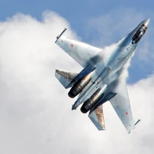 Το εκπληκτικό Su-35S με ραντάρ AESA και ώση κινητήρων 64.000 λιβρών!