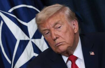 Πρωτοφανές ξέσπασμα Ν.Τραμπ: «Οι άχρηστοι εκεί στο ΝΑΤΟ με ρώτησαν αν θέλω βοήθεια τώρα που άνοιξαν τα Στενά»