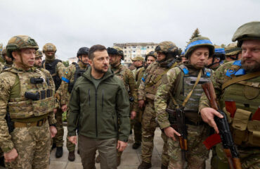 Ψυχρολουσία στο Κίεβο: Ζελένσκι – «Η Λευκορωσία δημιουργεί μυστικά περάσματα προς την Ουκρανία – Την βοηθά η Ρωσία»