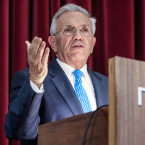 Γιάννης Βαληνάκης: «Η επόμενη “μετά-Νετανιάχου” ημέρα μπορεί να είναι δύσκολη για τον Ελληνισμό»