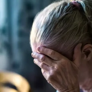 Καστοριά: Θύμα απάτης έπεσε ηλικιωμένη – Της άρπαξαν χρήματα και λίρες