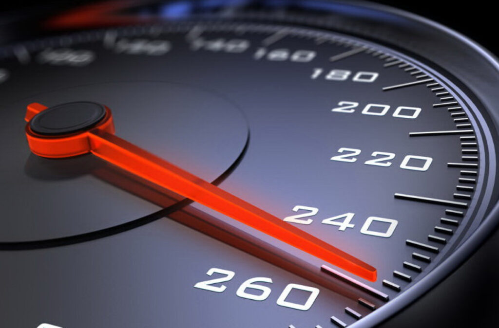 Θεσσαλονίκη: Συνελήφθη Γεωργιανός που έτρεχε με 192 χλμ/ώρα στη Μουδανιών