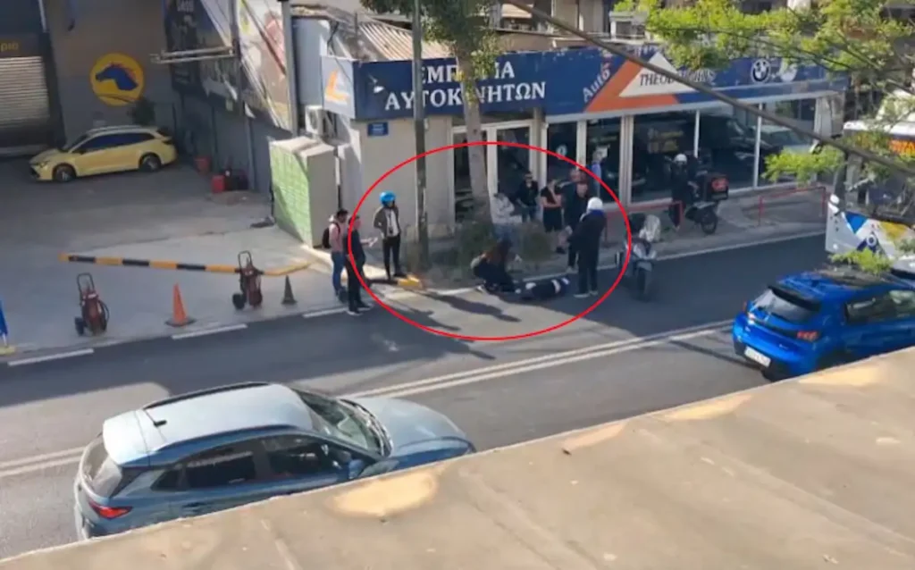 Ξεσπά η μητέρα της 16χρονης που την παρέσυρε Σουδανός στη Λιοσίων – «Θέλω να γίνει το παιδί μου καλά» (βίντεο)