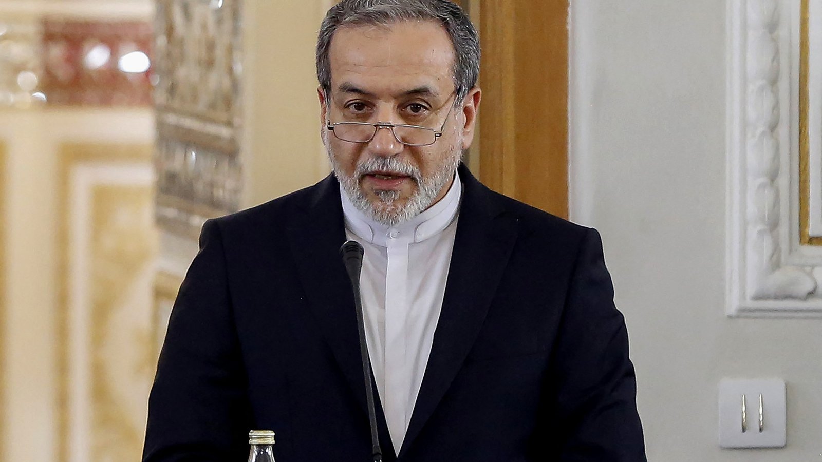 Α.Αραγτσί: «Οι παραβιάσεις της εκεχειρίας από τις ΗΠΑ εμπόδιο στη συνέχιση της διπλωματικής διαδικασίας»