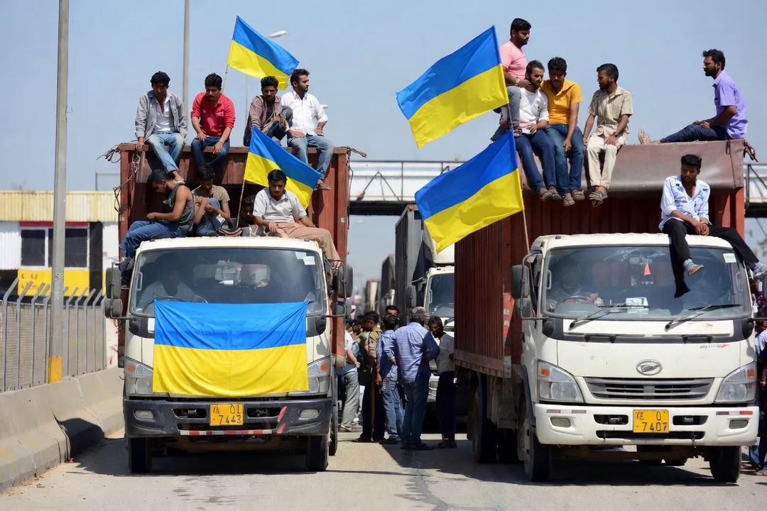 Η Ουκρανία ανοίγει τα σύνορά στους αλλοδαπούς για να αντικαταστήσει το χαμένο στον πόλεμο εργατικό δυναμικό