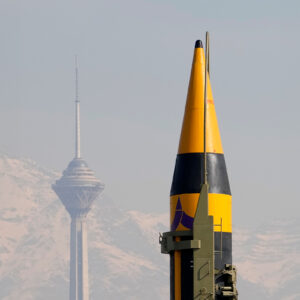 Το Ιράν ετοιμάζεται για νέα σύγκρουση με ΗΠΑ: «Θα δημιουργήσουμε “κόλαση”»!