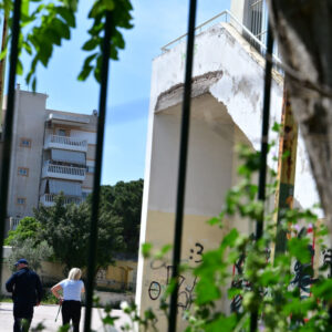 Διευθύντρια σχολείου Χαϊδαρίου: «Δεν έχει συμβεί κάτι που να σχετίζεται με κατασκευαστικό πρόβλημα»