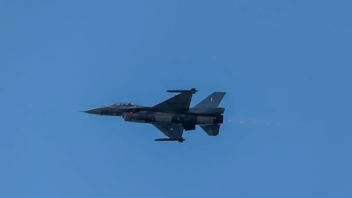 Τουρκία: Συνεχίζει να προκαλεί στο Αιγαίο – Καταγράφηκαν 9 παραβάσεις και 5 παραβιάσεις