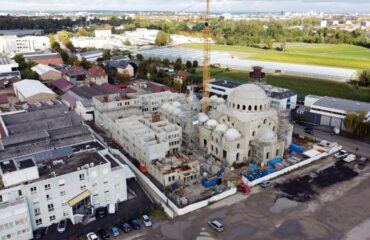 Βίντεο: Στο Στρασβούργο κατασκευάζεται το μεγαλύτερο τζαμί της Ευρώπης με λεφτά της Τουρκίας!