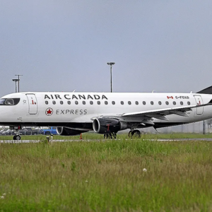 Παραλίγο να συγκρουστούν δύο αεροπλάνα πάνω από το αεροδρόμιο της Ν.Υόρκης: «Διορθώστε την πορεία σας αμέσως»