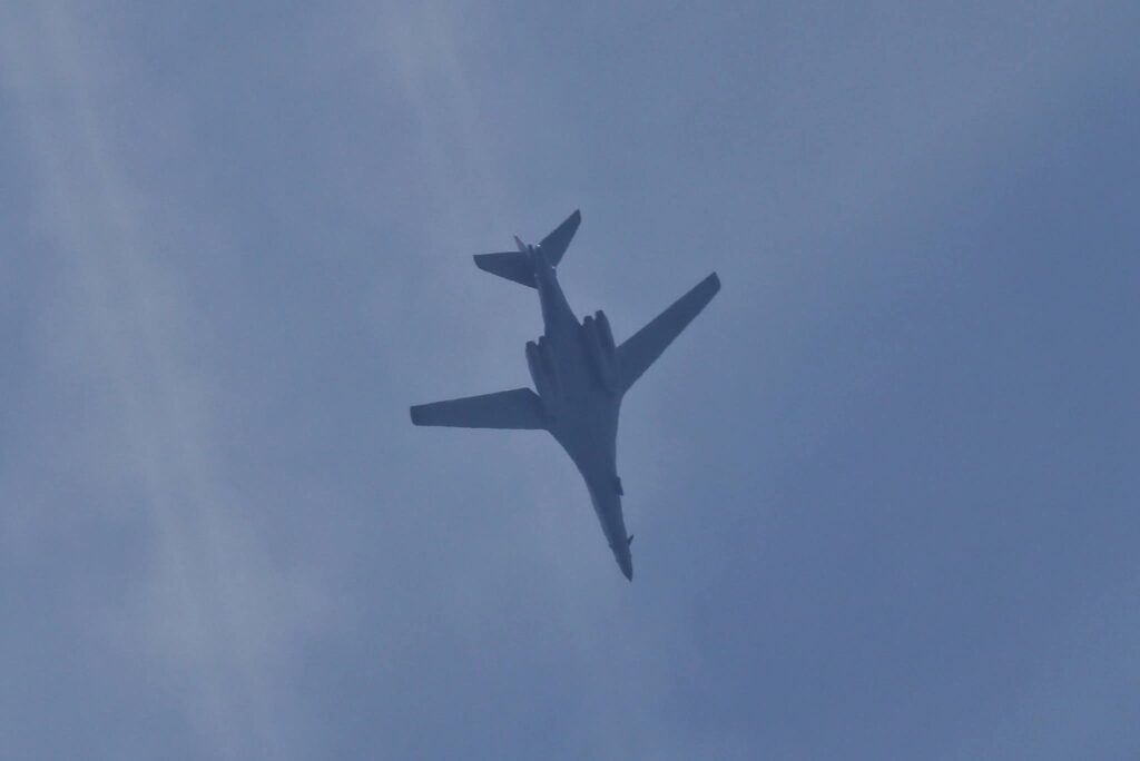 Βομβαρδιστικά B-1 και B-52 της Αεροπορίας των ΗΠΑ πραγματοποιούν ασκήσεις για το… Ιράν