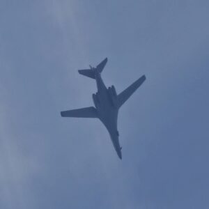 Βομβαρδιστικά B-1 και B-52 της Αεροπορίας των ΗΠΑ πραγματοποιούν ασκήσεις για το… Ιράν