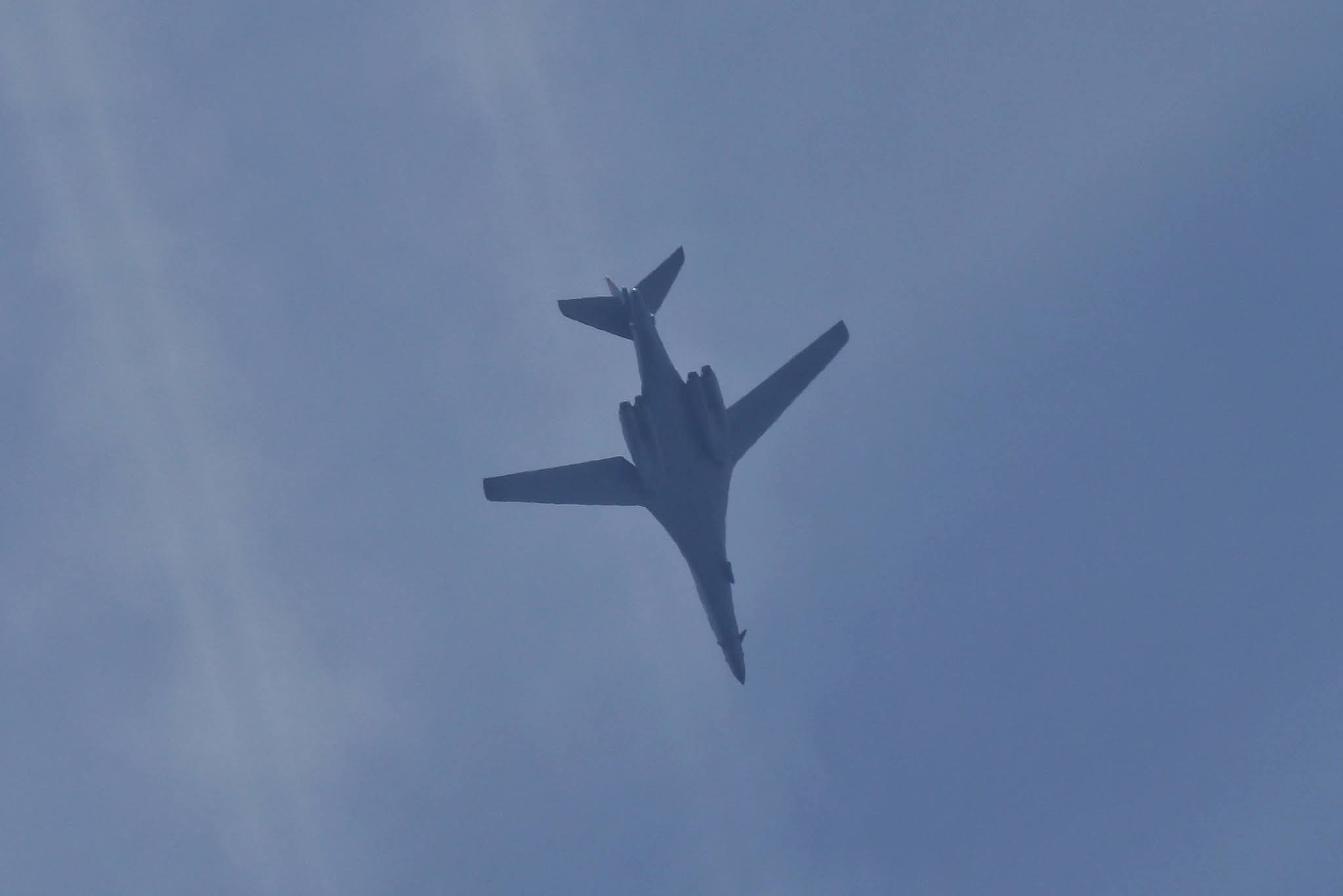 Βομβαρδιστικά B-1 και B-52 της Αεροπορίας των ΗΠΑ πραγματοποιούν ασκήσεις για το… Ιράν