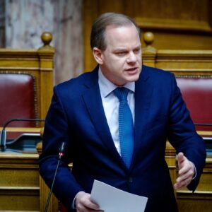 Κ.Αχ.Καραμανλής: «Είμαι αποφασισμένος να καθαρίσω το όνομά μου μια και καλή – Να υπερψηφίσετε την άρση ασυλίας μου»