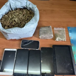 Άγιος Παντελεήμονας: Σύλληψη 35χρονου για ενδοοικογενειακή βία και απόπειρα δολοφονίας της συντρόφου του