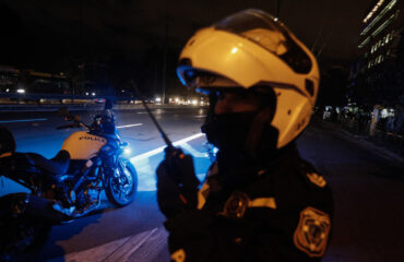 Εκτός λειτουργίας το σύστημα επικοινωνίας Tetra του Κέντρου Επιχειρήσεων της ΓΑΔΑ: Μέσω… κινητών ο συντονισμός!