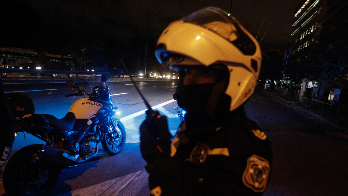 Εκτός λειτουργίας το σύστημα επικοινωνίας Tetra του Κέντρου Επιχειρήσεων της ΓΑΔΑ: Μέσω… κινητών ο συντονισμός!