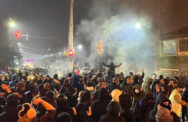 BBC: Το Ιράν ανησυχεί για νέες εξεγέρσεις – Ανοιχτό το ενδεχόμενο για νέες διαπραγματεύσεις με τις ΗΠΑ