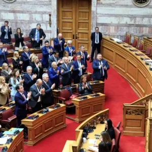 Άρση ασυλίας 13 βουλευτών της ΝΔ: Πώς θα γίνει η ψηφοφορία και ποιοι βρίσκονται στη σχετική λίστα