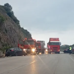Φονικό τροχαίο στους δρόμους της Ηγουμενίτσας: Νεκρός ένας 75χρονος μετά από σφοδρή σύγκρουση δύο οχημάτων