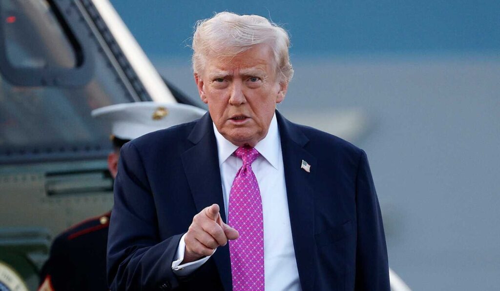 Ν.Τραμπ για Ιράν: «Το Ναυτικό τους είναι στη θάλασσα και η Αεροπορία τους έχει εξαφανιστεί»