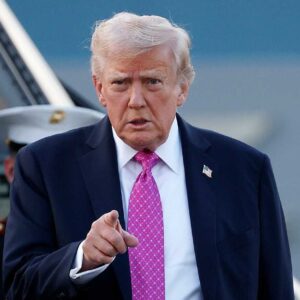 Ν.Τραμπ για Ιράν: «Το Ναυτικό τους είναι στη θάλασσα και η Αεροπορία τους έχει εξαφανιστεί»