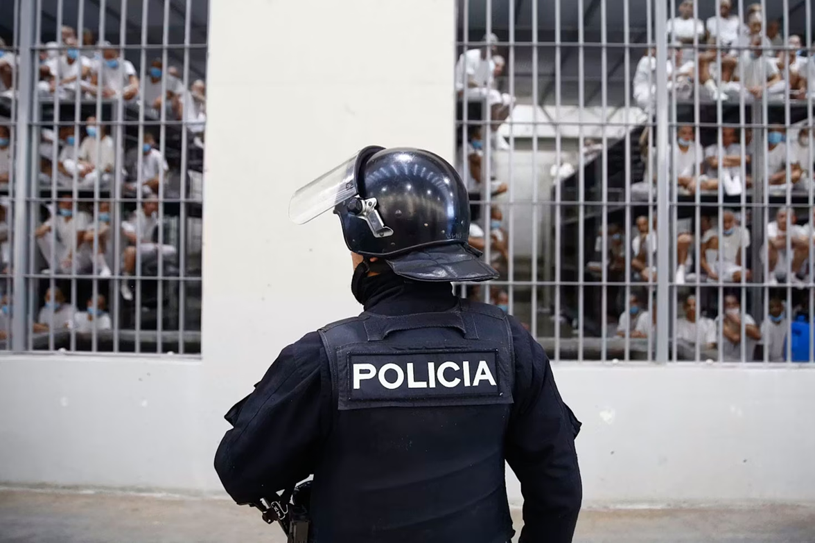 Βενεζουέλα: Τουλάχιστον 5 έγκλειστοι νεκροί κατά τη διάρκεια εξέγερσης σε φυλακή υψίστης ασφαλείας