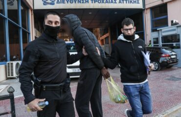 Τροχαίο στη Λιοσίων: Στη φυλακή ο… 16χρονος Σουδανός – Υποστήριξε ότι φοβήθηκε επειδή δεν έχει δίπλωμα