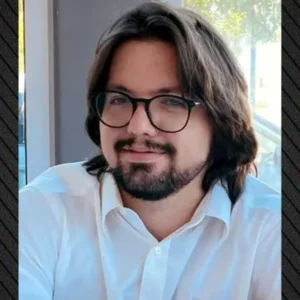 Στο «φως» 12oς θάνατος Αμερικανού πυρηνικού επιστήμονα της ΝASA: Απανθρακώθηκε στο όχημά του!