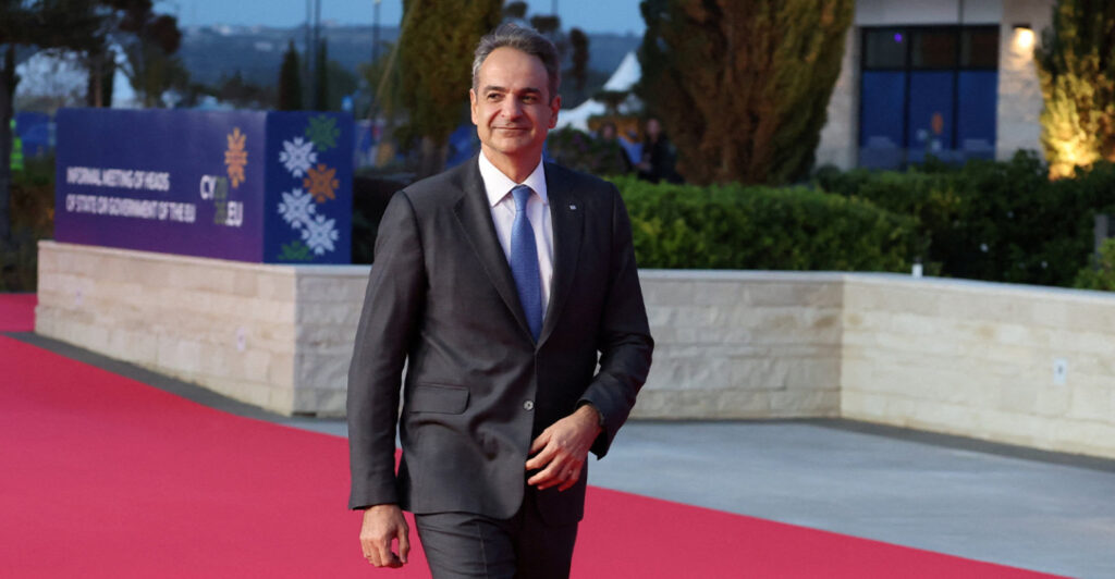 Κ.Μητσοτάκης για δάνειο ΕΕ των 90 δισ. ευρώ στην Ουκρανία: «Σταθερά στο πλευρό τους από την πρώτη ημέρα εισβολής»