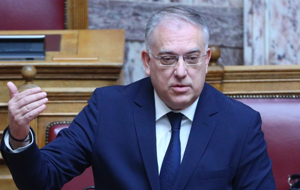 Τ.Θεοδωρικάκος: «Κανένας δεν κατηγορείται ότι έχει πάρει ή ότι έχει κλέψει χρήματα»