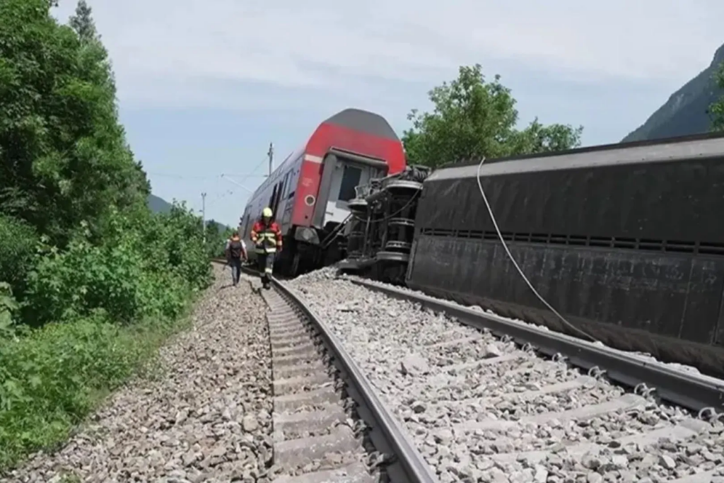 Σύγκρουση δύο τρένων στη Δανία: Πληροφορίες για πολλούς τραυματίες