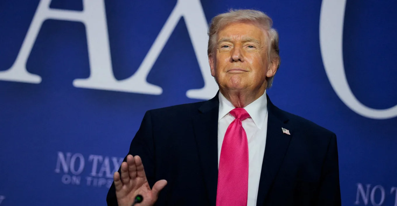 Ν.Τραμπ: «Έδωσα εντολή στο Ναυτικό να ανοίγει πυρ κατά κάθε σκάφους που βάζει νάρκες στα Στενά του Ορμούζ»