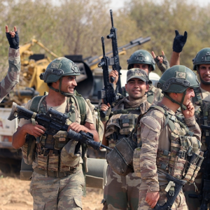 Οι ισλαμιστές της Συρίας παρέδωσαν στρατηγική βάση στην Παλμύρα στον τουρκικό Στρατό