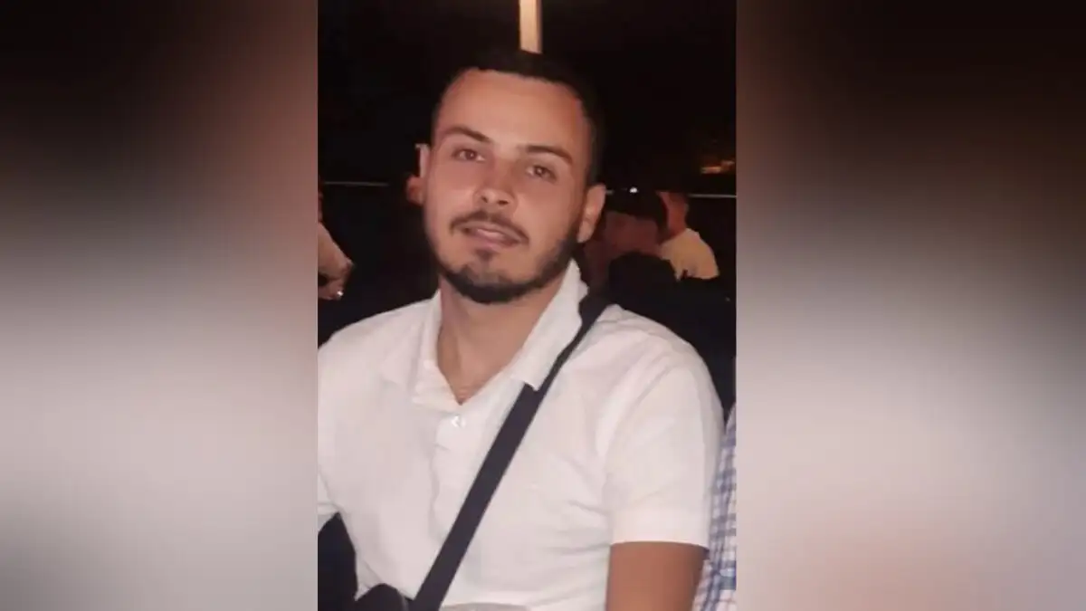 Δολοφονία στον Άγιο Δημήτριο: «Μετανιώνω – Τσακωθήκαμε έντονα και τον μαχαίρωσα» – Τα πρώτα λόγια του 20χρονου