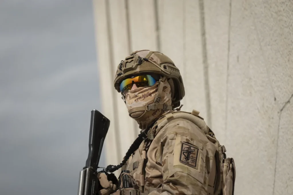 Το ιρανικό Ναυτικό δημοσίευσε πλάνα από την κατάσχεση δύο ισραηλινών σκαφών – Δείτε βίντεο