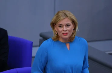 Γερμανία: Η πρόεδρος της Bundestag και άλλοι υψηλόβαθμοι αξιωματούχοι έπεσαν θύματα «phishing»