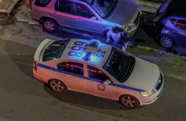 Επεισοδιακή καταδίωξη στο Νέο Φάληρο: Όχημα εμβόλισε περιπολικό!