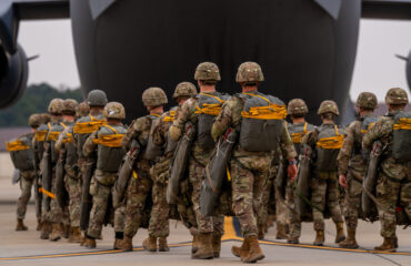 Αποκάλυψη CNN: Οι ΗΠΑ θα στείλουν χιλιάδες στρατιώτες στη Μέση Ανατολή αν καταρρεύσουν οι συνομιλίες με το Ιράν