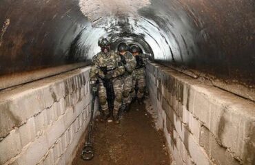 Οι τουρκικές δυνάμεις καταστρέφουν τα υπόγεια τούνελ του PKK στην Συρία