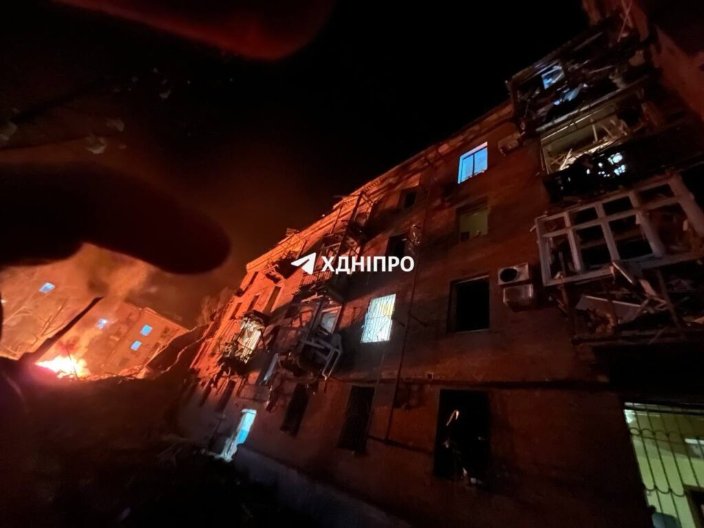 Μαζικά ρωσικά πλήγματα με εκατοντάδες drones και δεκάδες πυραύλους στην Ουκρανία: Κύριος στόχος το Ντνίπρο