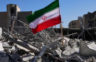 Ο Στρατός του Ιράν απειλεί με στρατιωτική απάντηση εάν συνεχιστεί ο ναυτικός αποκλεισμός των ΗΠΑ