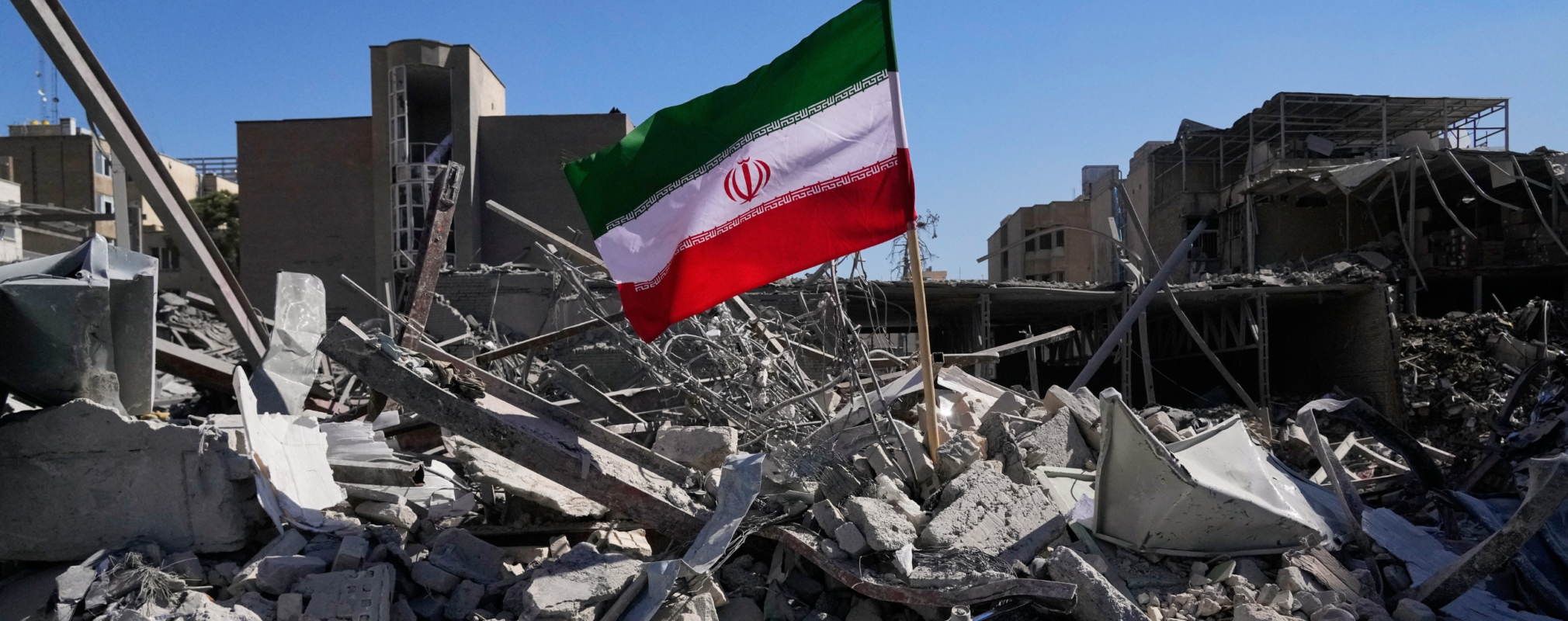 Ο Στρατός του Ιράν απειλεί με στρατιωτική απάντηση εάν συνεχιστεί ο ναυτικός αποκλεισμός των ΗΠΑ