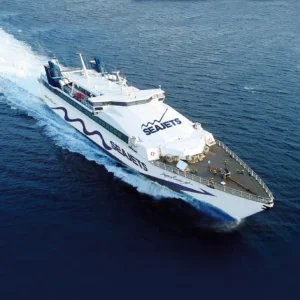 Μωρό τραυματίστηκε κατά τη διάρκεια κατάπλου επιβατηγού πλοίου στην Τήνο