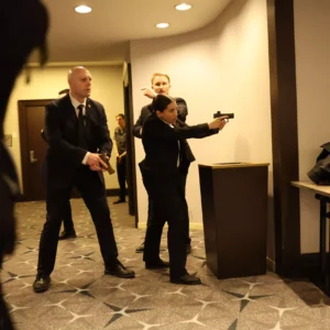 ΗΠΑ: Γιατί το προσωπικό ασφάλειας απομάκρυνε πρώτα τον Βανς και μετά τον Τραμπ;