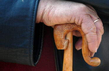 Αιματηρή συμπλοκή στο λόφο Φιλοπάππου: Δύο 60χρονοι τραυματίες από επίθεση με ρόπαλο